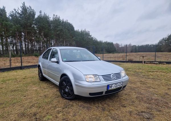 Volkswagen Bora cena 8900 przebieg: 152000, rok produkcji 2003 z Wołomin małe 277